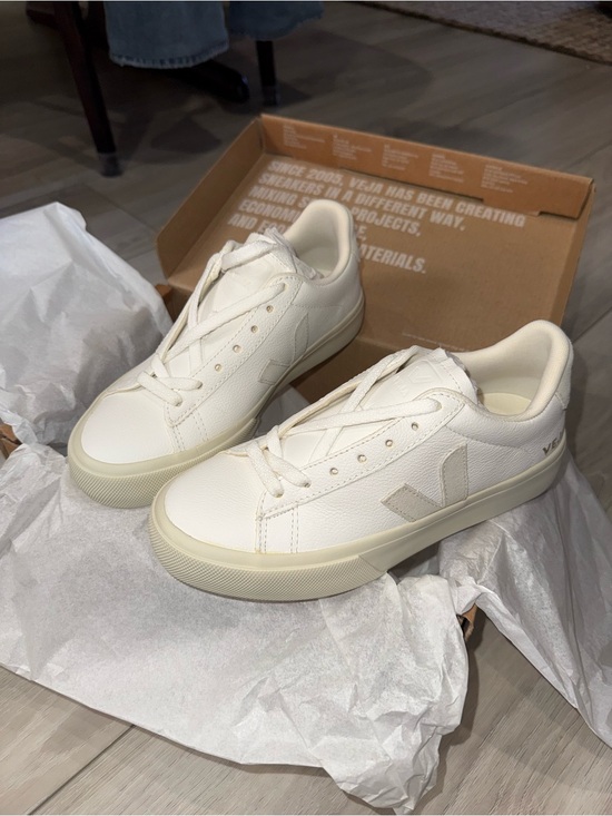 Veja Shoes - Veja Women’s Camp Sneakers In Extra White & Natural Suede